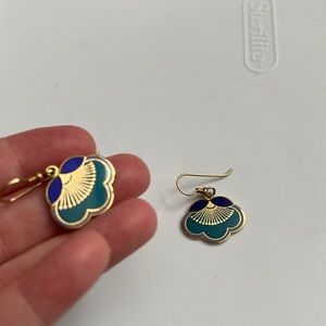 Vintage teal and gold tone earrings